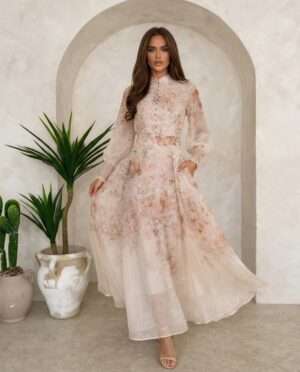 Komplet s kvetinovým vzorom – ľahkosť, elegancia a ženskosť - S 01596