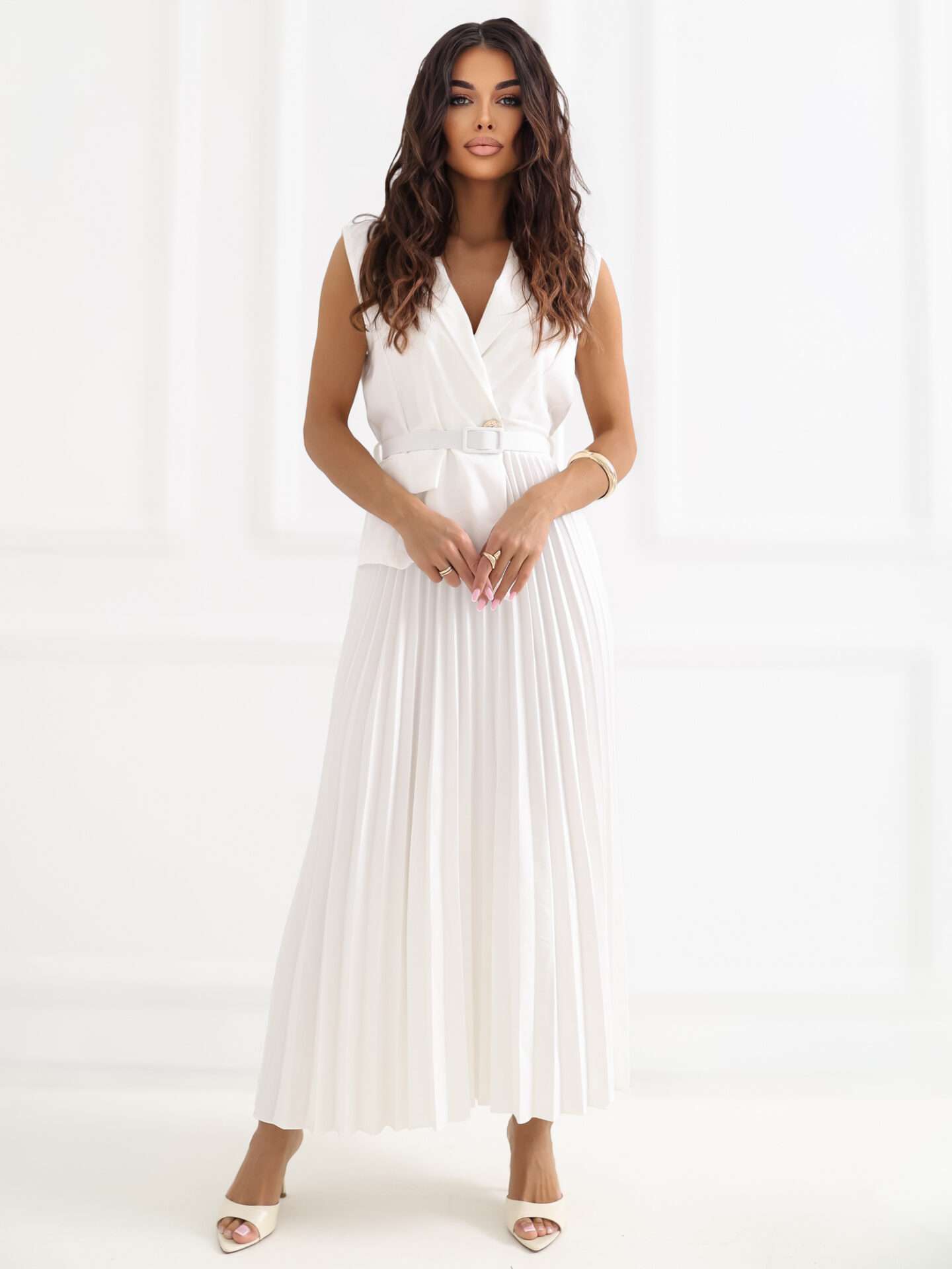 Elegantné plisované šaty s opaskom – nadčasová elegancia - M 5166 – Obrázok 3